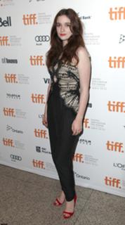 Alice Englert feet photo 4