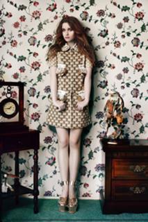 Alice Englert feet photo 18