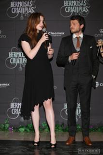 Alice Englert feet photo 13