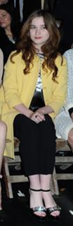 Alice Englert feet photo 5