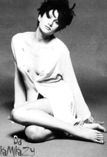 Alice Evans feet photo 8