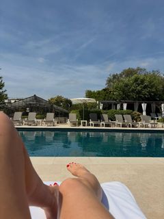 Alice Eve feet photo 5