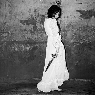 Alice Glass feet photo 5
