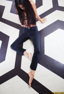 Alice Greczyn feet photo 6