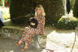 Alice Isaaz feet photo thumbnail