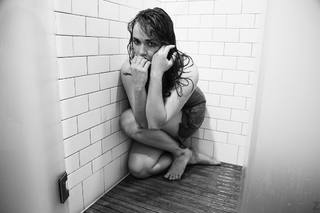 Alice Kremelberg feet photo 3