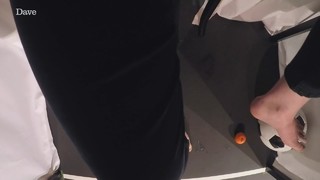 Alice Levine feet photo thumbnail