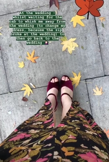 Alice Levine feet photo thumbnail