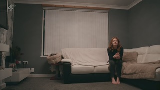 Alice Levine feet photo thumbnail