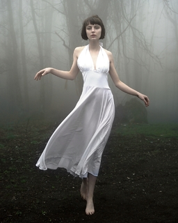 Alice Pagani feet photo 15