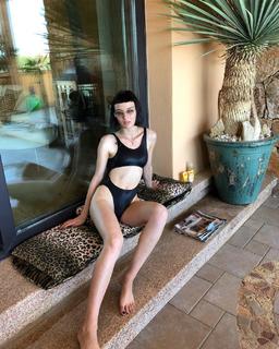 Alice Pagani feet photo 4
