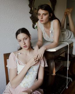 Alice Pagani feet photo 19