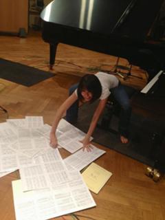 Alice-Sara Ott feet photo 6