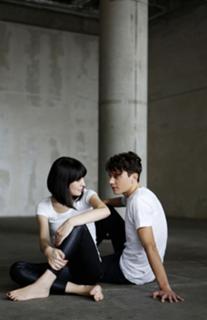 Alice-Sara Ott feet photo 20
