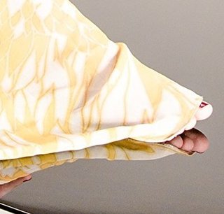 Alice-Sara Ott feet photo 15