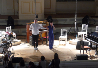 Alice-Sara Ott feet photo 9