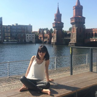 Alice-Sara Ott feet photo 14
