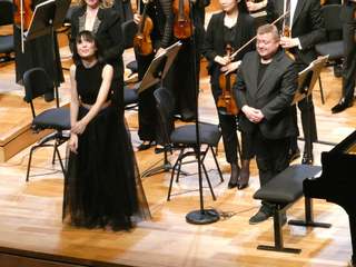 Alice-Sara Ott feet photo 16