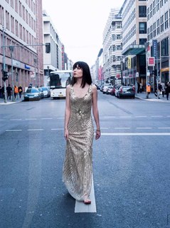 Alice-Sara Ott feet photo 14