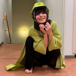 Alice-Sara Ott feet photo 15