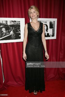Alice Taglioni feet photo 7