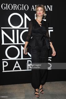 Alice Taglioni feet photo 3