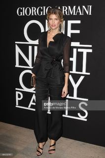 Alice Taglioni feet photo 1