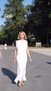 Alice Taglioni feet photo 1