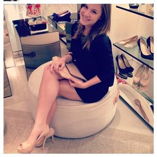 Alice Wegmann feet photo thumbnail