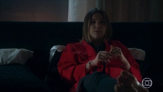 Alice Wegmann feet photo thumbnail