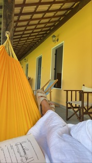 Alice Wegmann feet photo thumbnail