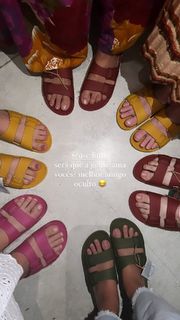 Alice Wegmann feet photo thumbnail