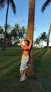 Alice Wegmann feet photo thumbnail