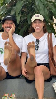 Alice Wegmann feet photo thumbnail