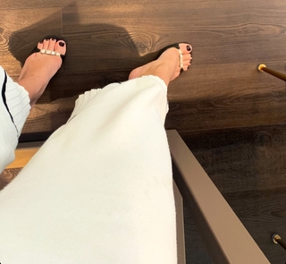 Alicia Agneson feet photo 11