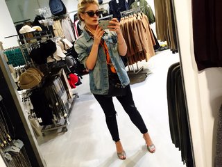 Alicia Agneson feet photo 11