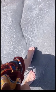 Alicia Agneson feet photo 7