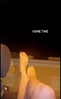 Alicia Agneson feet photo 4