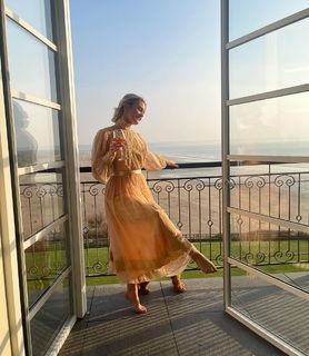 Alicia Agneson feet photo 7