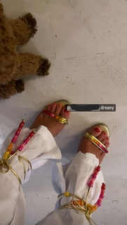 Alicia Agneson feet photo 11
