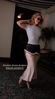 Alicia Agneson feet photo 1