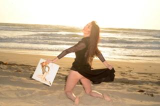 Alicia Arden feet photo 2