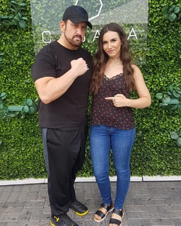Alicia Atout feet photo 20