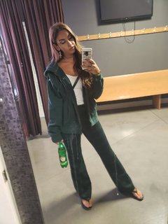 Alicia Atout feet photo 2