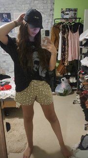 Alicia Atout feet photo 8