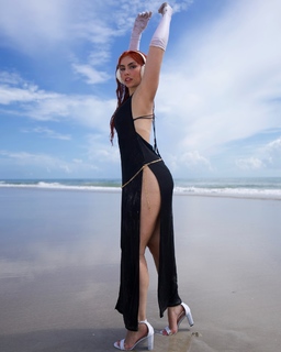 Alicia Atout feet photo 14