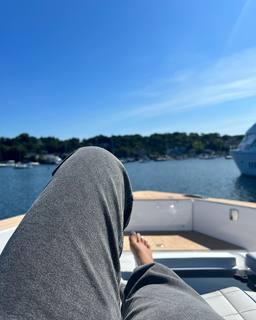 Alicia Atout feet photo 10