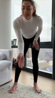 Alicia Aucoin feet photo 14