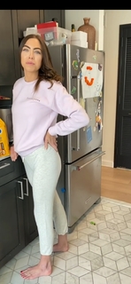 Alicia Aucoin feet photo 1