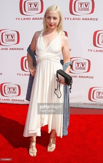 Alicia Goranson feet photo 5